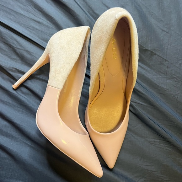 ALDO Two Tone Pumps Pink - Picture 2 of 5